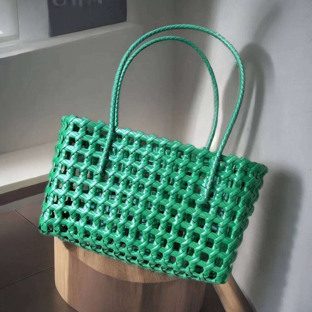 Plastic Hollow Weave Countryside Large Capacity Beach Tote Bucket Bag Bohemian Style Woman PVC Handbag Summer