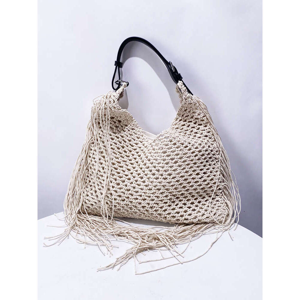 Eco-Friendly Handcrafted Rattan Weave Market Satchel Featuring Chunky Fringe