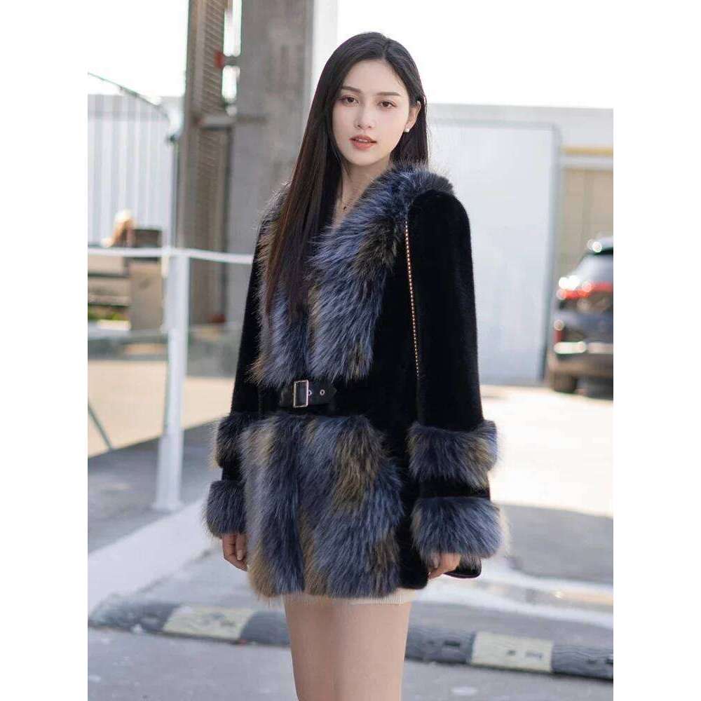 Fox Coat Women 2024 New Mink Fur Jackets V Neck Belt Decorate Warm Long Sleeve Outwear Female Trendy Elegant