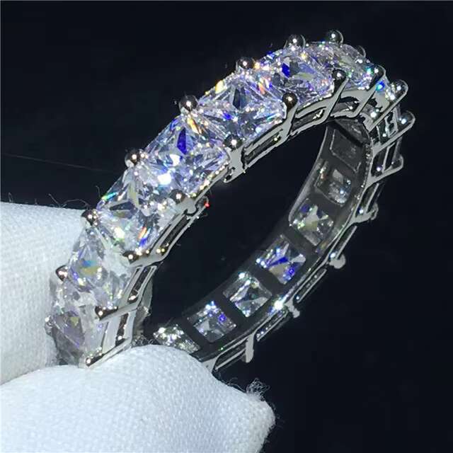 Luxury Women Jewelry Moissanite Oval Perfect Cut Engagement Ring Diamond Eternity Ring Cubic Zirconia Gifts Zinc Alloy Couples
