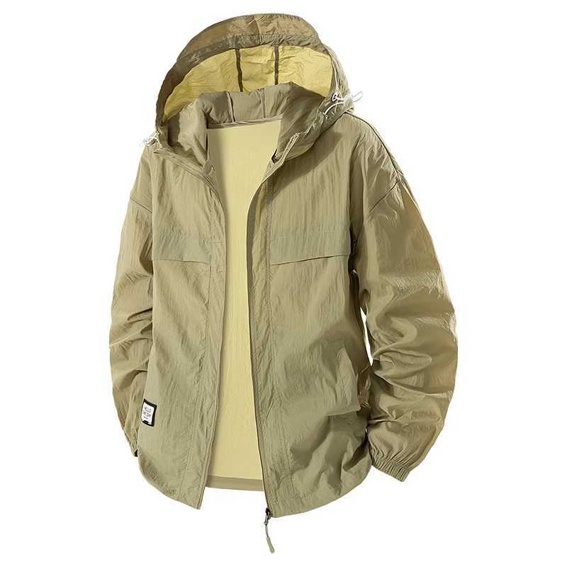 New Summer Men Hooded Large Size M-XL Sunscreen Clothing Mens Fashion Outdoor Light Breathable UPF50+ Couple Skin Jacket W250623