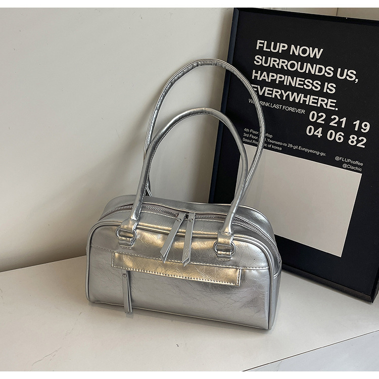Free Shipping Designer Bag Niche Texture Underarm Bag Commuter Handbag 2024 New Simple Retro Bowling Bag Versatile Luxury Bag Shoulder Bag