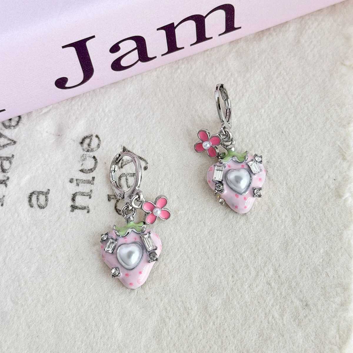 ly Pink Sterry Pearl Earrings for Women New Design Flower Pendant Silver Color Drop Earrings Wedding Jewelry GiftsXJ250623