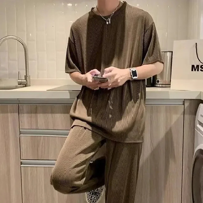 High-End Ice Silk Mens Sports Suit Casual Home Use Long Pants Short Sleeves Quick Drying Top Set Summer Collection 250617