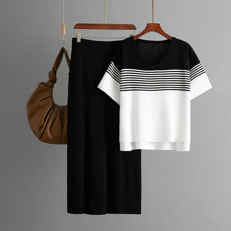 2025 Summer New Fashion Striped Short Sleeve V-neck T-shirt + Casual Skirt Two-piece Set