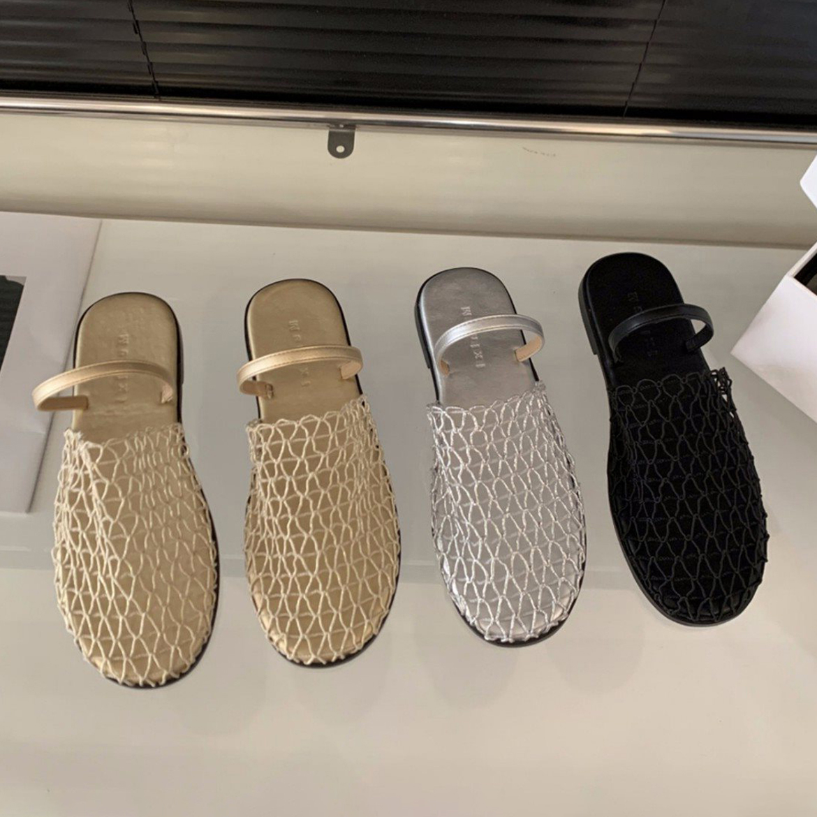 designer sandals summer slides hollow out mesh slippers fishnet women shoes crochet net flats heels sandal fashion simple sandale mules