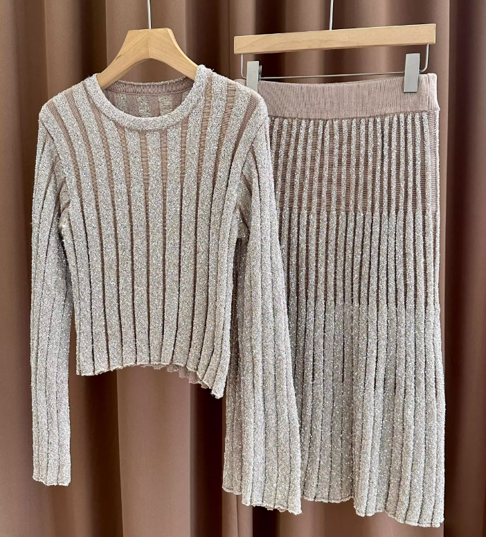 BC Designer dress Suits set for woman elegant Sleeve Knitted Top with Beads and Elastic Round Neck