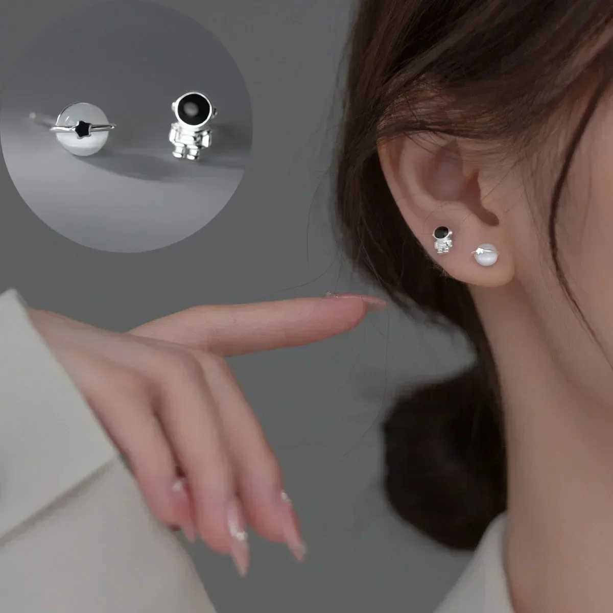Silver-plate Asymmetric Cute Space Astronaut Planet Opal Stud Earrings for Women Silver Color Simple Ear Piercing Jewelry XJ250623
