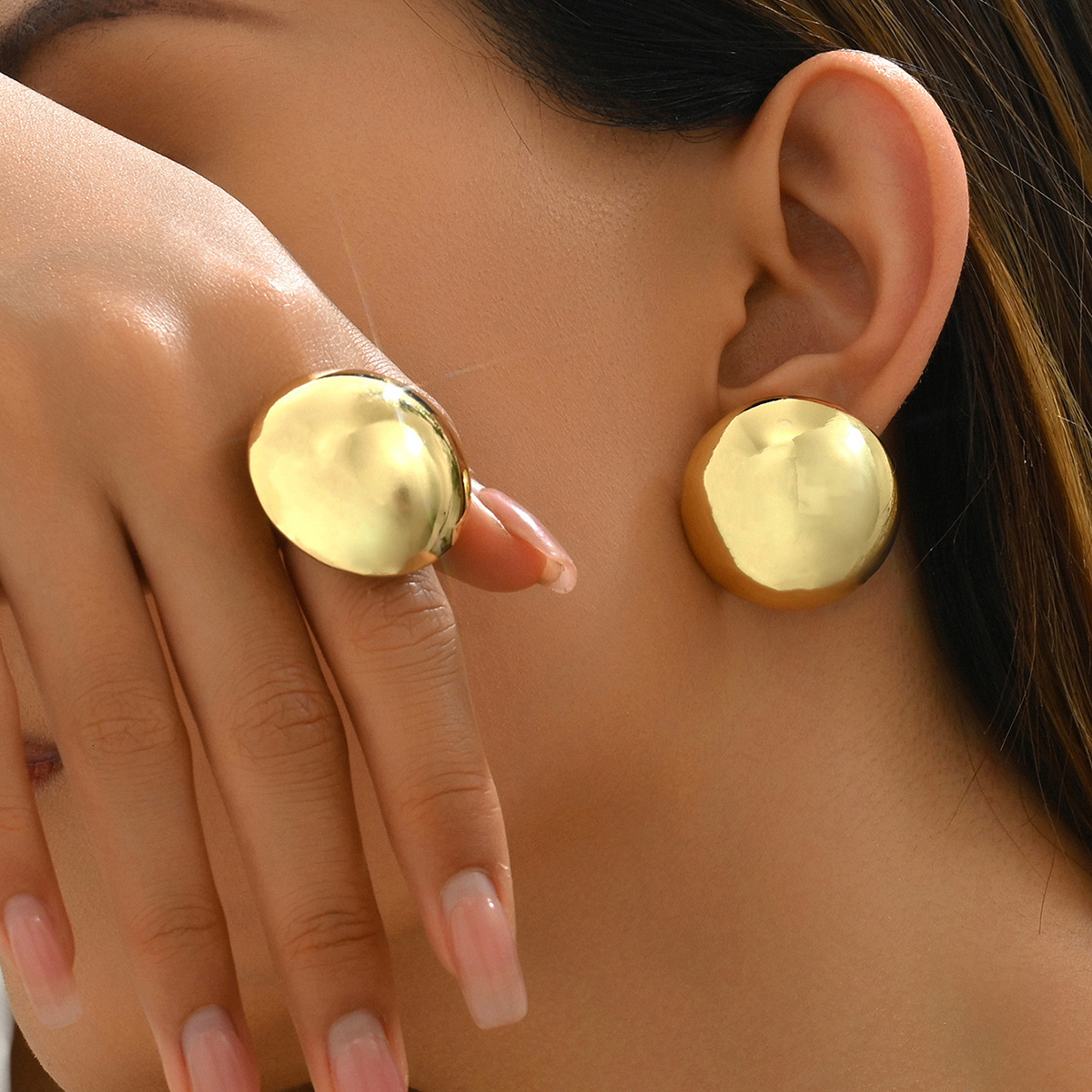 New and Earring Set for Women, Electroplated Alloy Stud Earrings, Style Index Finger Ring