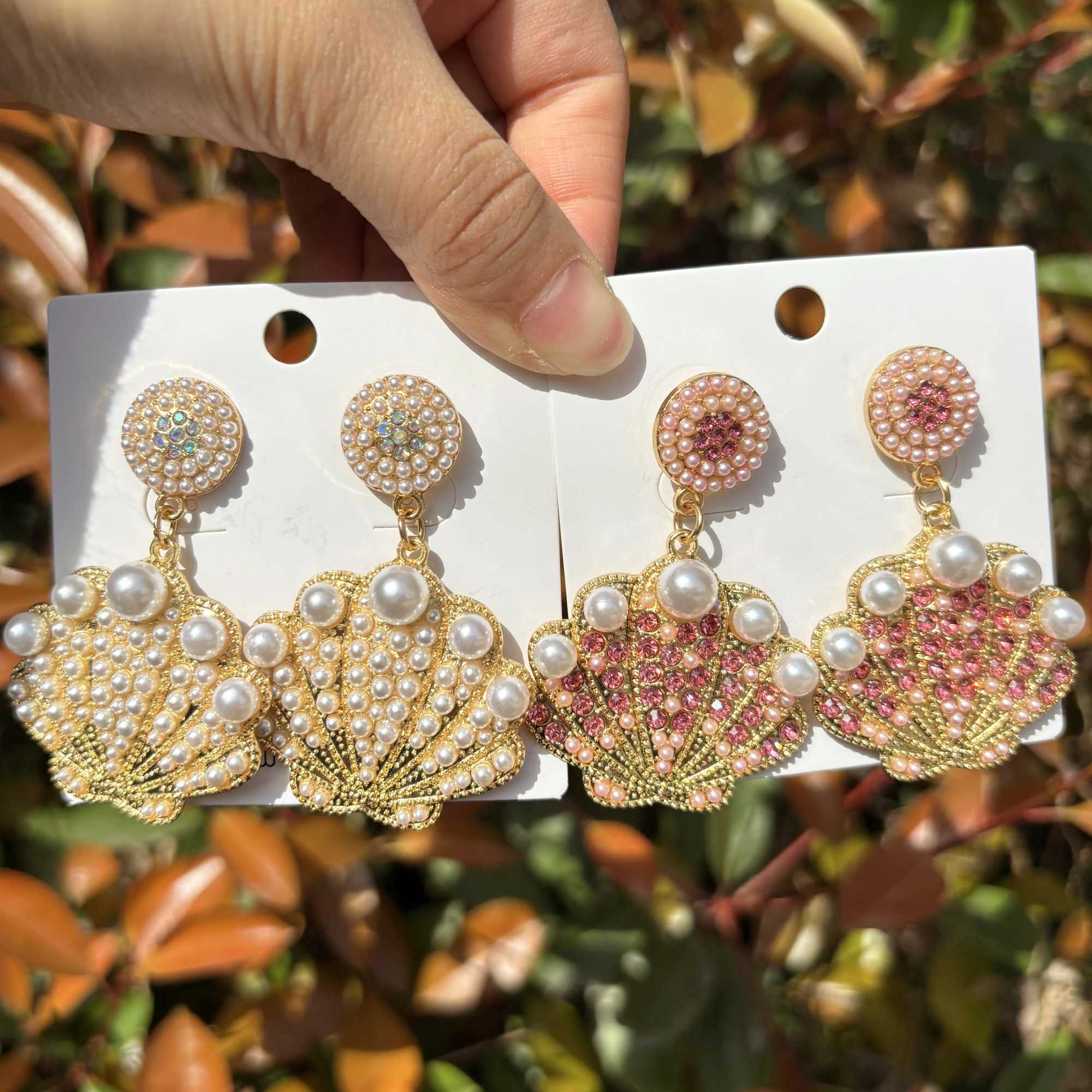 Tren Bling Rhinestone Pearl Shell Drop Earrings For Women Vintage Summer Beach Sea Animal Statement Jewelry Vacation Accessory XJ250623