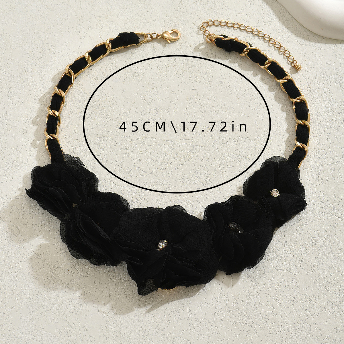 Minimalist Style -Studded Women's Necklace Fabric Design Multi-Layer Flower Clarbone Chain Fashion Jewelry