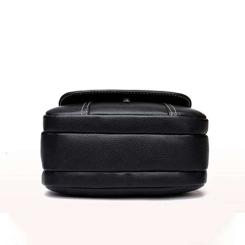 High Quality Fashionable Retro PU Leather Classic Small Shoulder Crossbody Bag Women's Luxurious Shell Handbags