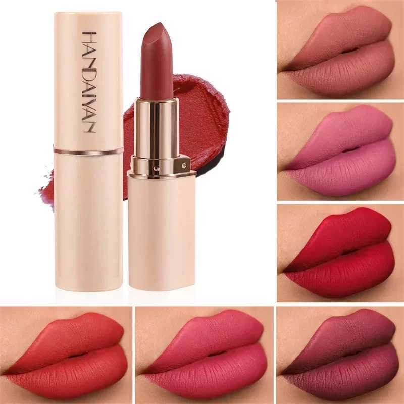 Handaiyan 8 Colors Matte Waterproof Velvet Nude Lipstick Sexy Red Brown Pigments Makeup Long Lasting Lipgloss Professional XJ250623
