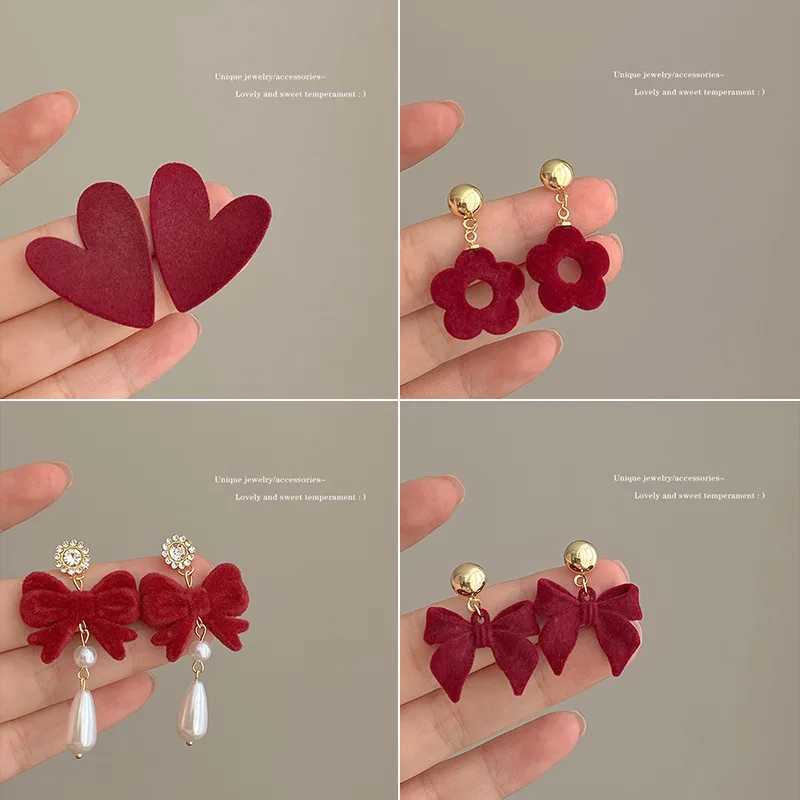 KADRUFI Vintage Red New Christmas Flocking Earrings for Women Bow-knot C-She Pearl Rhinestone Drop Earring Jewelry Party GiftXJ250623