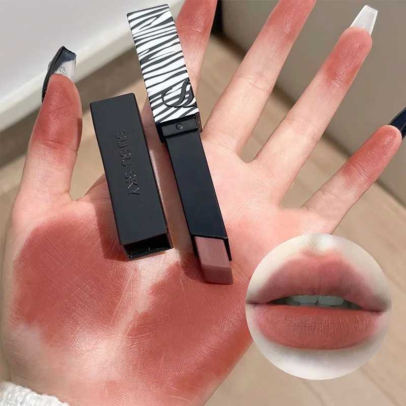 Matte Lipstick Nude Smoked Rose Lip Color Velvety Lip Tint Solid Lip Gloss Waterproof Makeup Long Lasting Cosmetic XJ250623