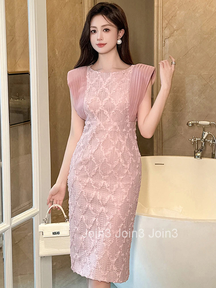 Women Clothes Pink Sweet Knitted Floral O-Neck Skinny Midi Pencil Dress Elegant Commute Ladies Fashion Party Vestidos Summer New
