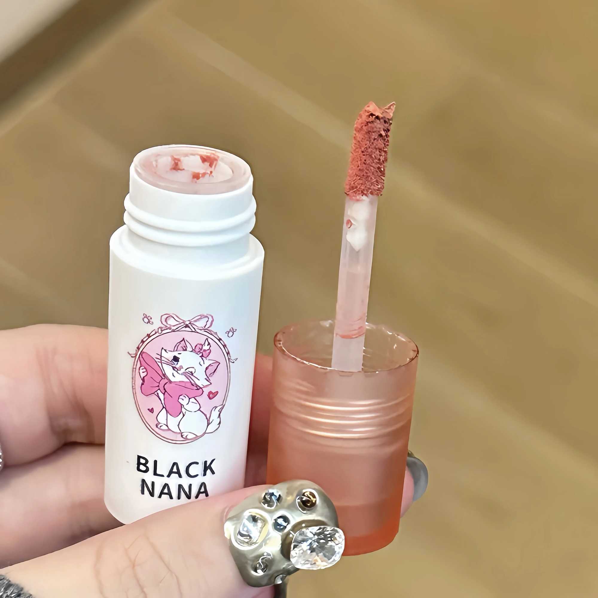 Pink Mist Lip Mud Matte Velvet Lip Gloss Long-lasting Non-drying Nude Peach Lip Glaze Mousse Gray Pink Lipstick Korean Makeup XJ250623