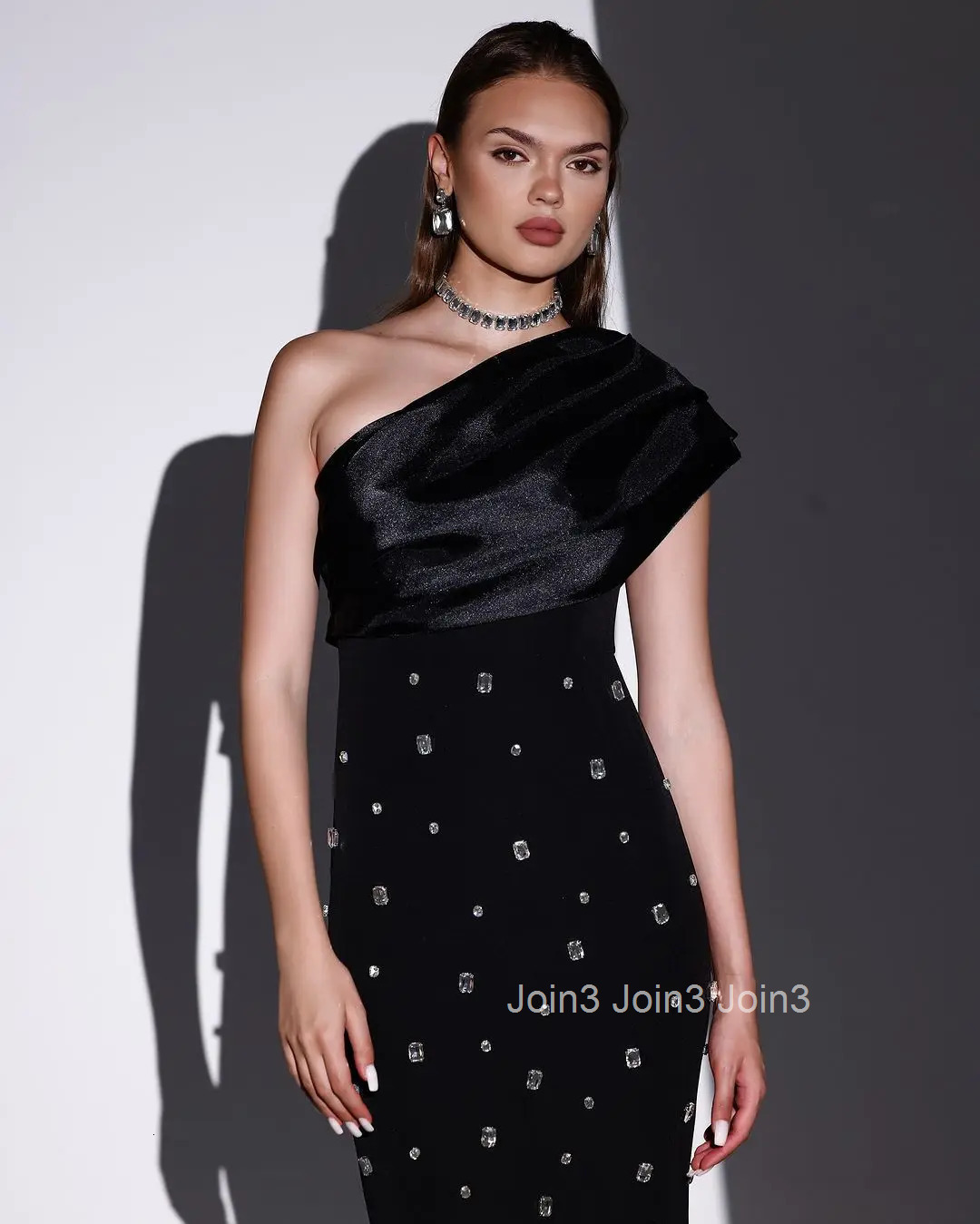 Black Incline Shoulder Bandage Dress For Women Autumn/Winter Evening Party Gown Chic Diamonds Embelling Slim Sleeveless Clothing