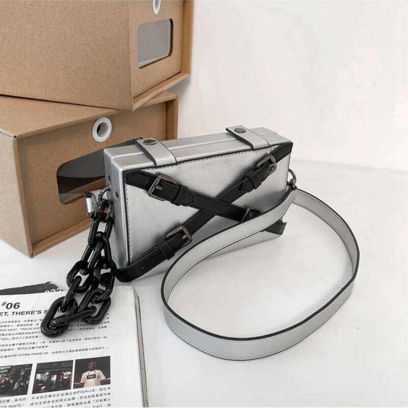 Messenger Men's Fashion Box Shape Student Small New Versatile Mobile Phone Unisex Mini Single Shoulder Bag