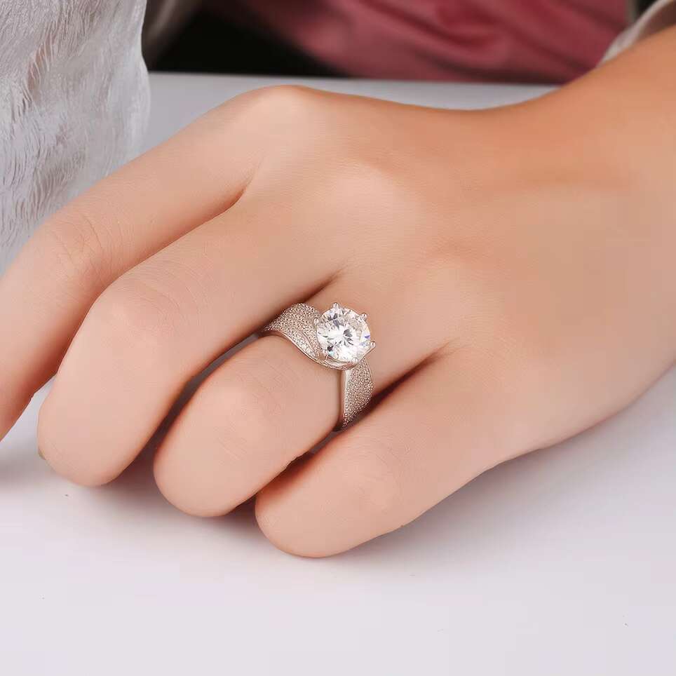 Luxury Big Size 925 Sterling Silver Moissanite Ring Iced Out Diamond with Gra Certificate