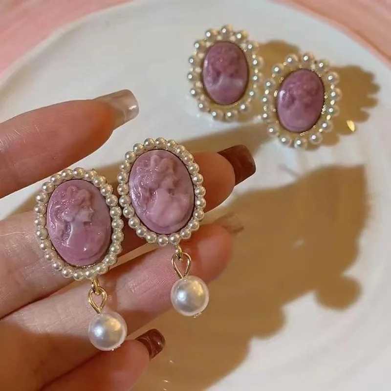 French Vintage Pearl Earrings for Women Personalized Elegant Romantic Portrait Earrings Ladies Girls Travel Wedding Jewelry XJ250623