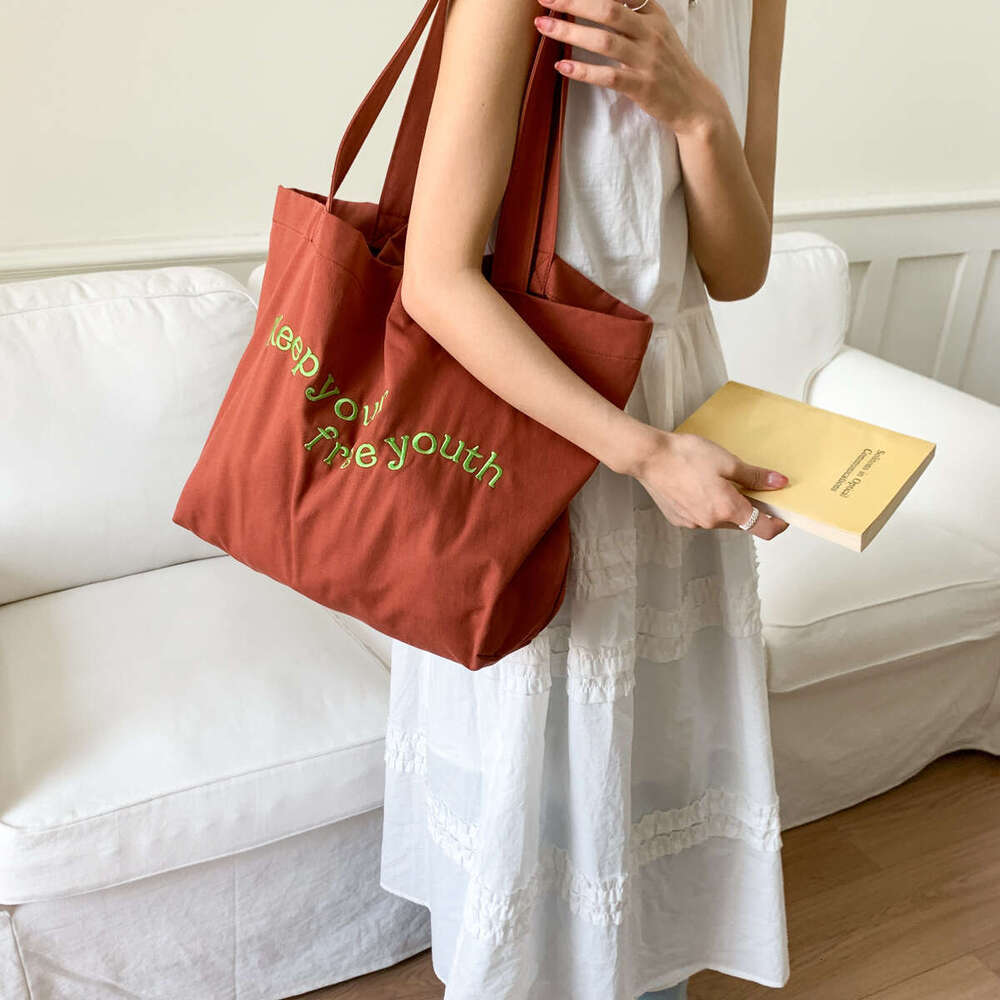 Canvas Korean Style Lazy Wind 2025 New Large Capacity for Women Casual Versatile College Student Class Tote Bag