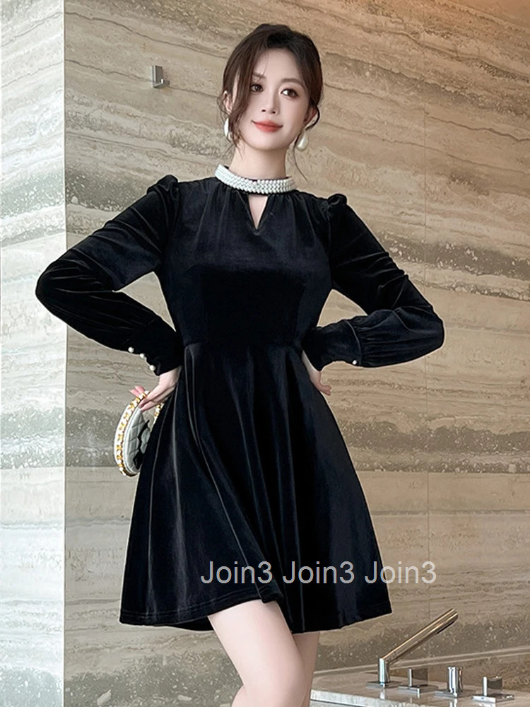 Autumn Winter Fashion Casual Black Velvet Pearl A-Line Short Dress Women Clothes Elegant Vintage Puff Sleeve Slim Party Vestidos