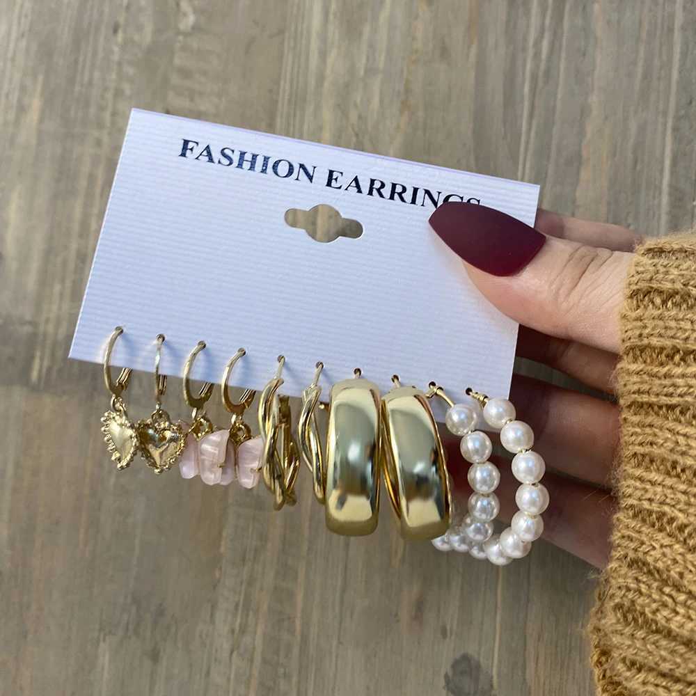 Tren Butterfly Pendant Earrings Set For Women Charm Bead Gold Color Pearl Stud Earring Set of Earring 2024 New Jewelry Gifts XJ250623