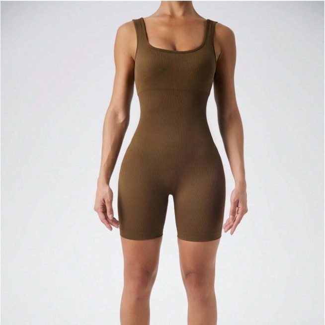 Seamless knitted onesie threaded vest shorts yoga suit fitness suit European and American sports tights women
