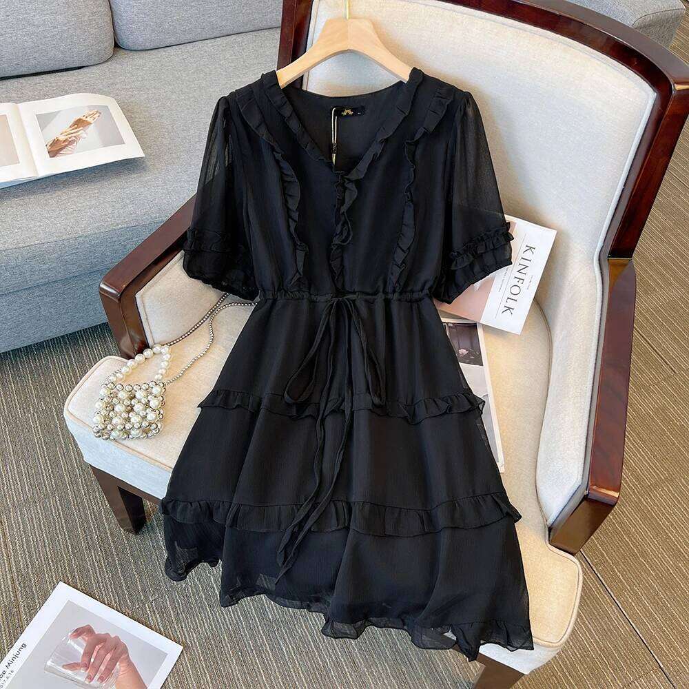 Plus-Size Women's Summer Casual Commuting Loose And Comfortable Black Apricot V-Neck Lace-Up Short-Sleeved Dress Clothes