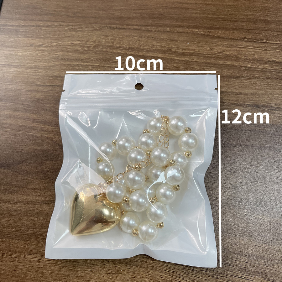 Chic Punk Style Collared Necklace Featuring Oversized Geometrical Pearls