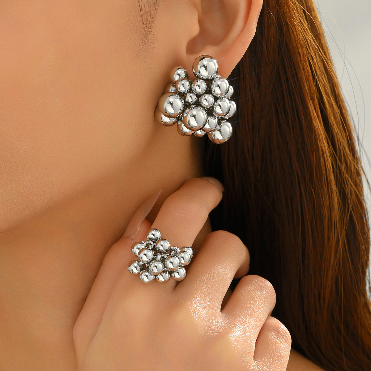Metallic Style Women's Jewelry Beaded Earrings Open Ring High-end Feel