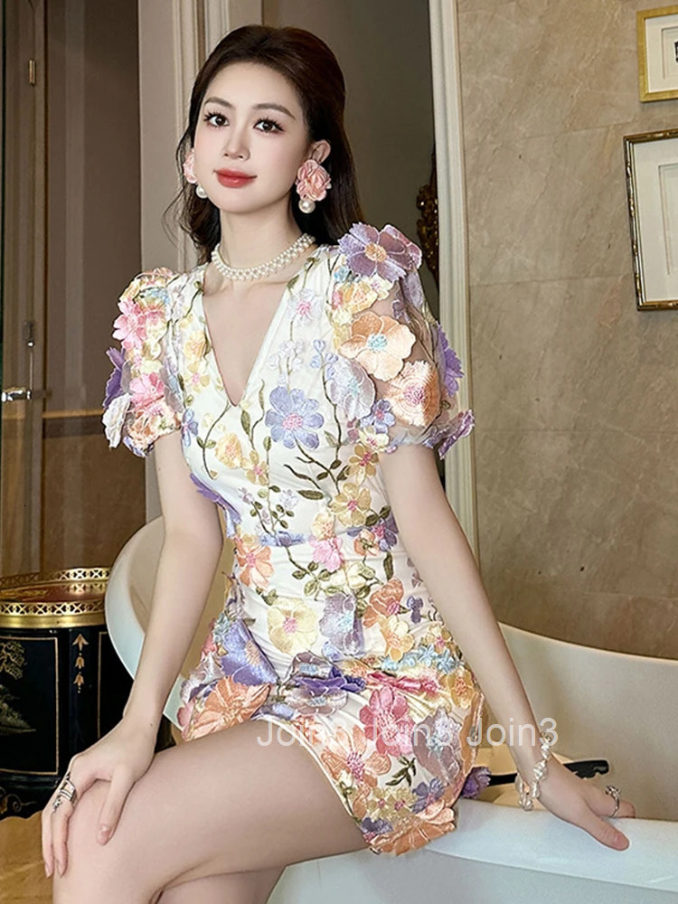 Summer Fashion Embroidered Flower Short Evening Dress Women Clothes Sweet Sexy V-Neck Slim Vacation Party Prom Vestidos Fiesta