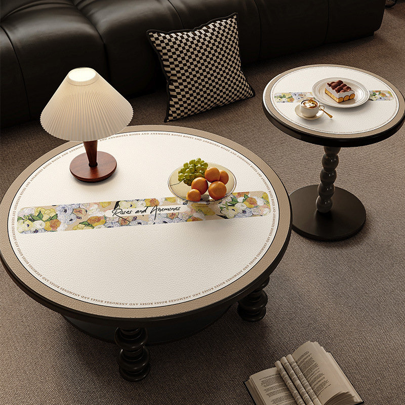 Classic Circular Wooden Grain Effect Protector Pad Non-Slip Design Ideal for Kitchen Tables