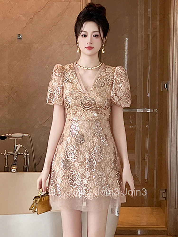 New Summer Fashion Casual Lace Sparkly Sequin Evening Dress Women Clothes Sweet Retro Puff Sleeve Slim Mini Short Party Vestidos