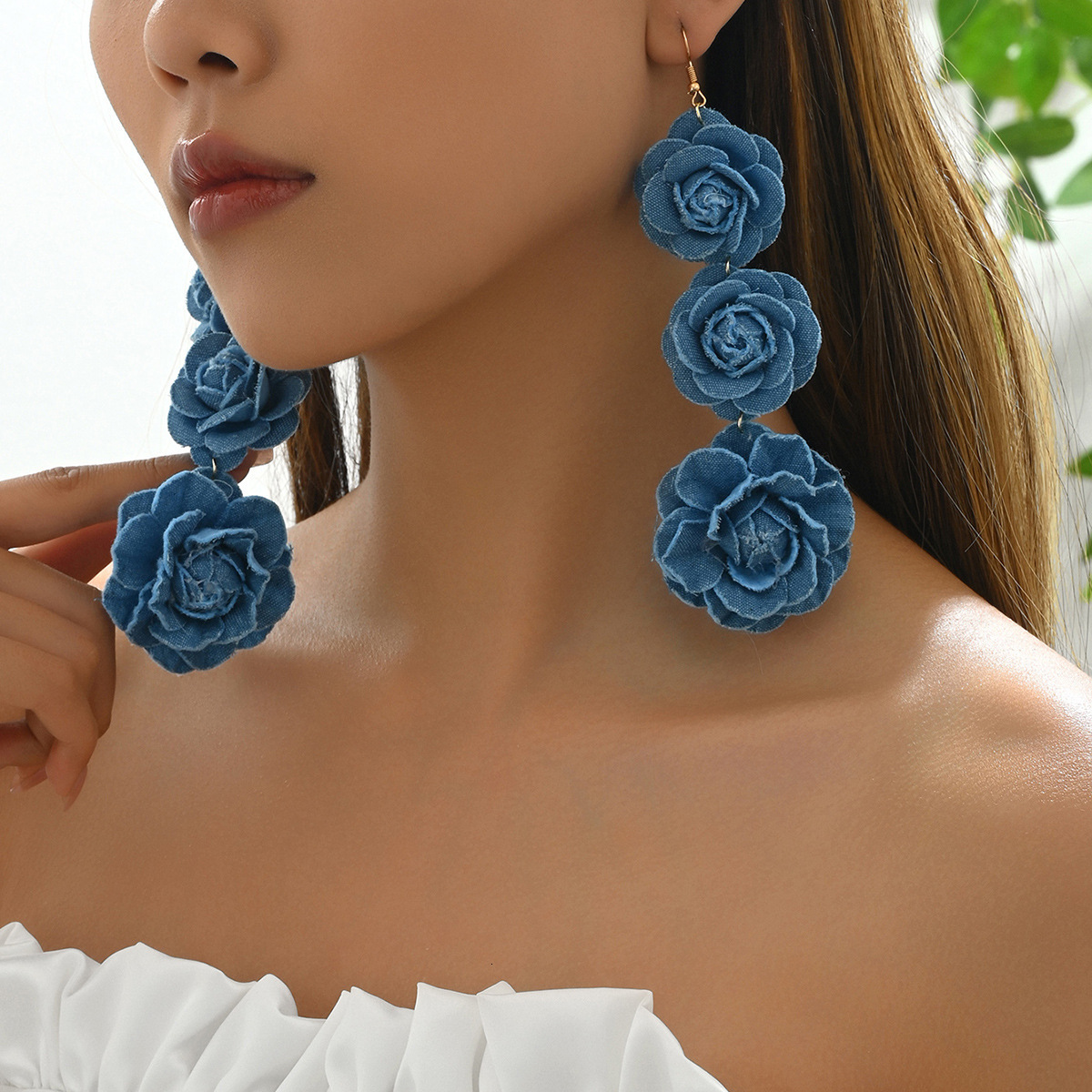 Minimalist Fresh Japanese and Korean Style Women's Flower Fabric Design Stud High-end Earrings