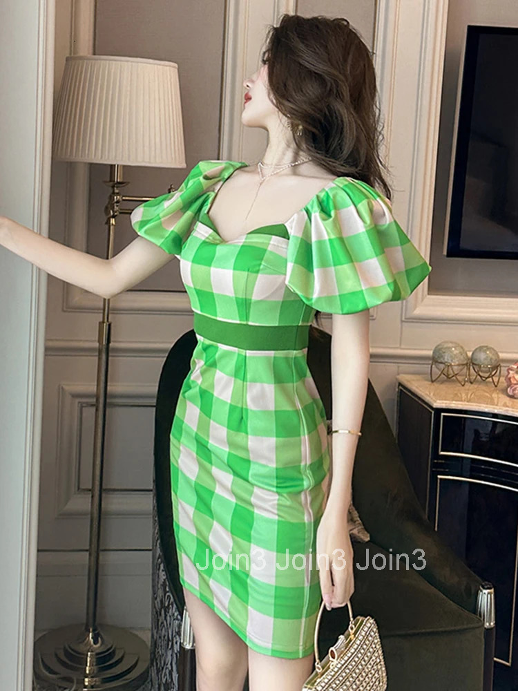 French Style Summer Wrap Hip Short Dress Women Elegant Sweet Plaid Puff Sleeve Slim Mini Mujer Vestidos Stretchy Street Clothes
