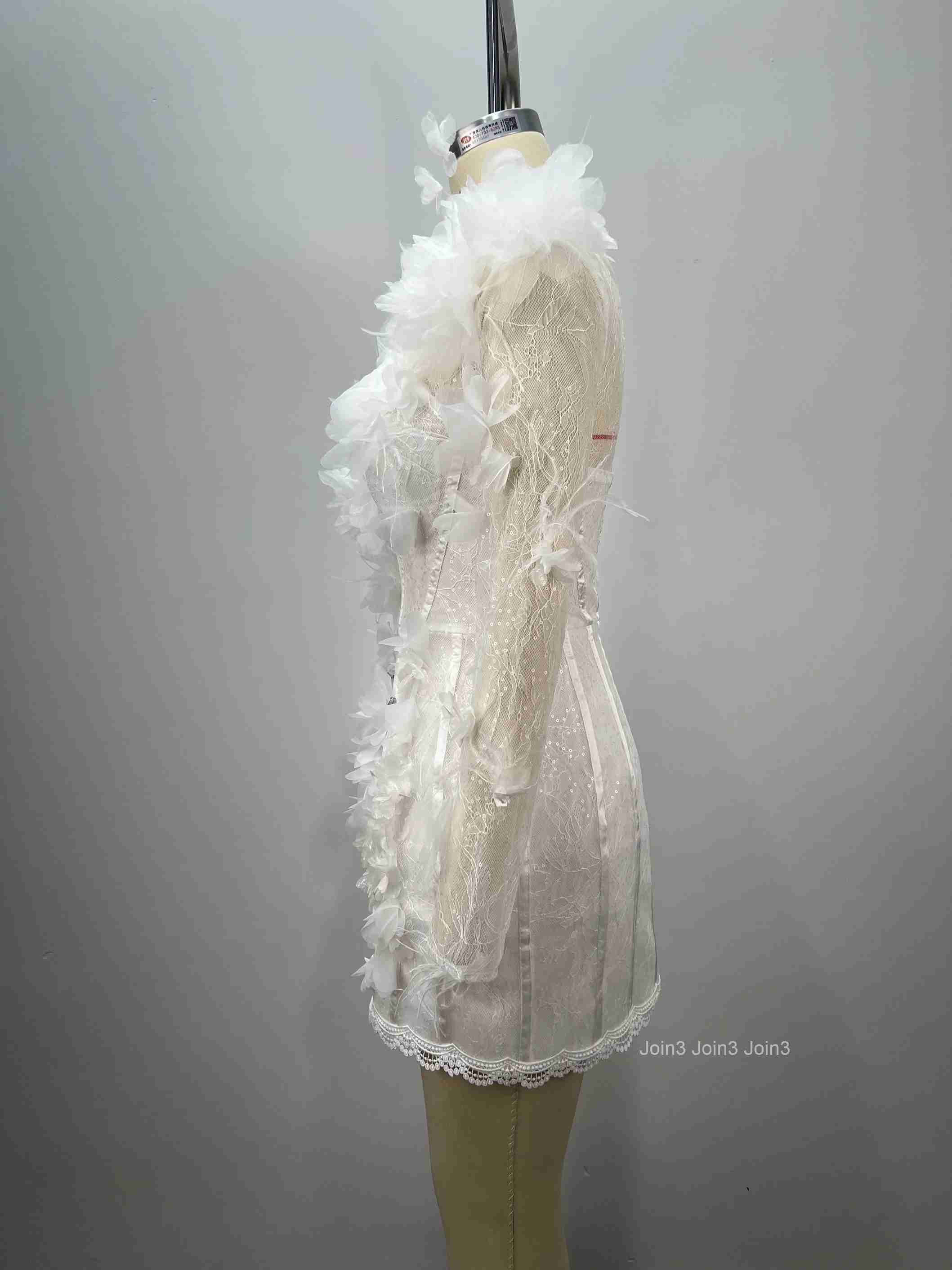 Elegant White Floral Lace Evening Dress Slim Fit Long Sleeve Feather Trim Wedding Party Guest Formal Events Luxury Gown