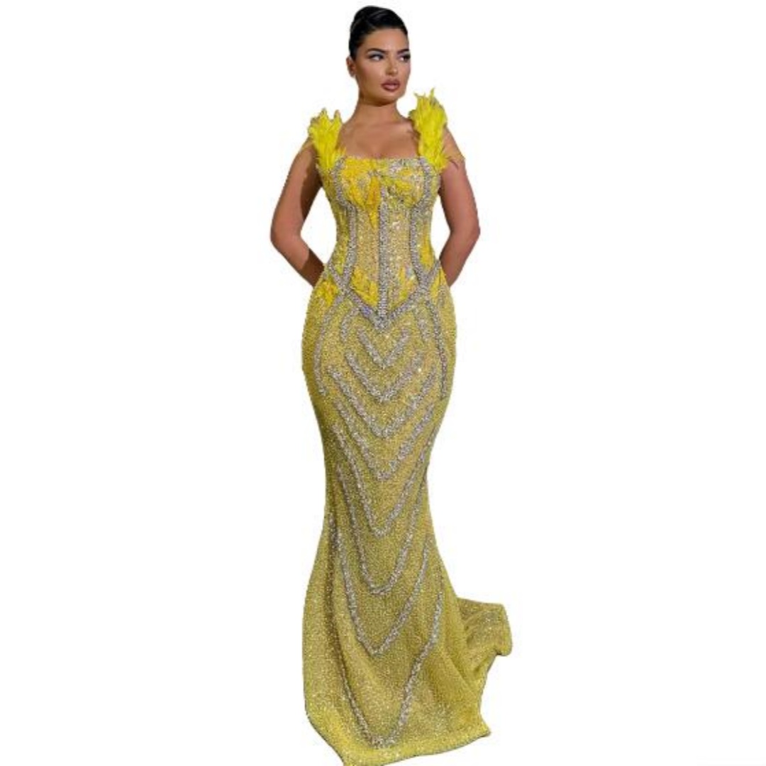 Luxury Beaded Sequined Evening Dresses Elegant Feather Square Neck Mermaid Prom Dress Crystal Floor Length Party Celebrity Gowns