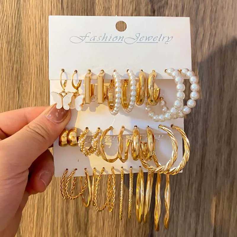 Vintage Gold Color Pearl Twist Hoop Earrings Set for Women Fashion Metal Geometric Hollow Butterfly Earrings Jewelry Gifts 2023 XJ250623