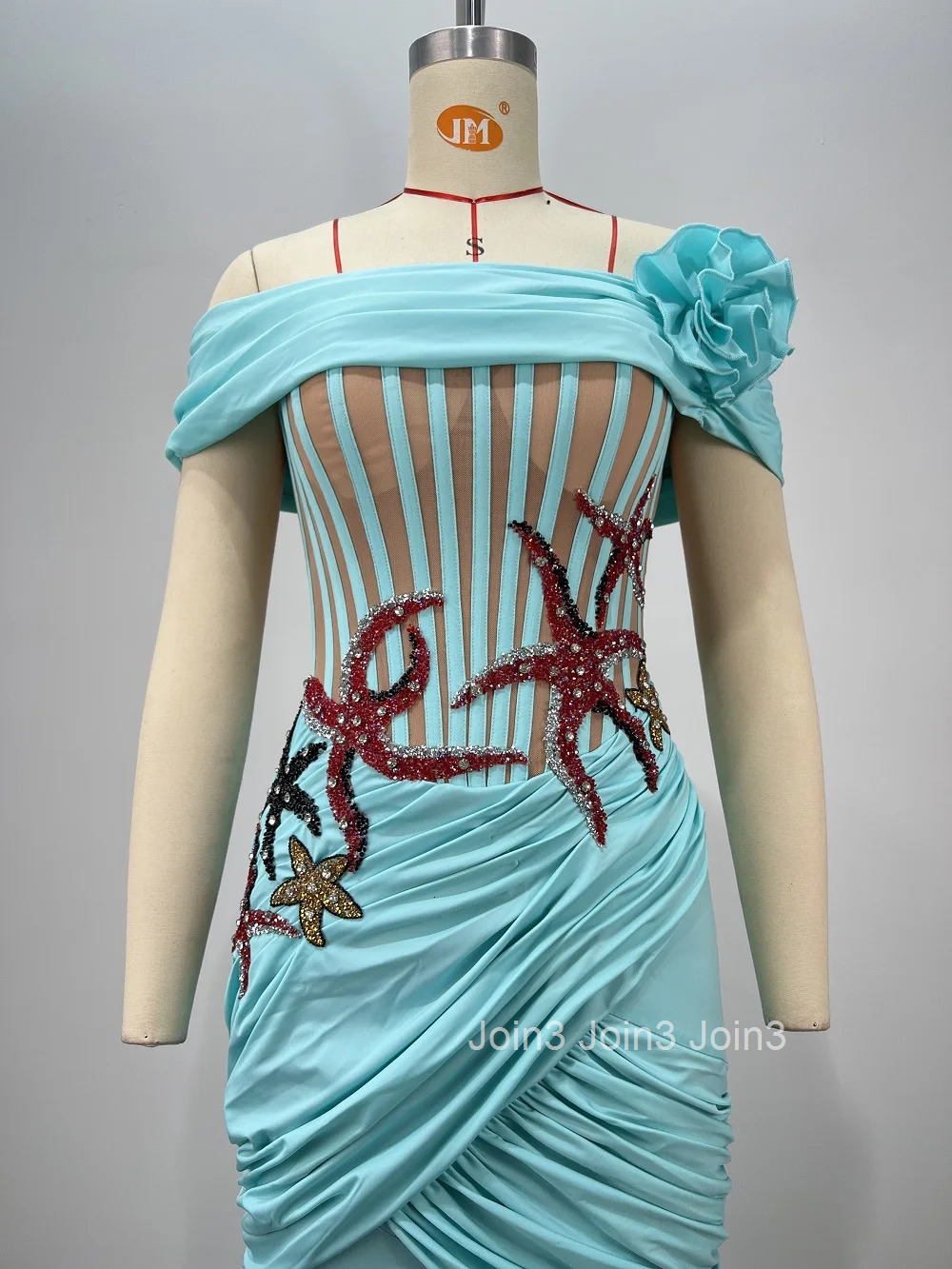 2025 New Clothing For Women Fashion Slash-neck Strapless Dress Flower Diamonds Embelling Sleeveless Shirring Design Chic Gown