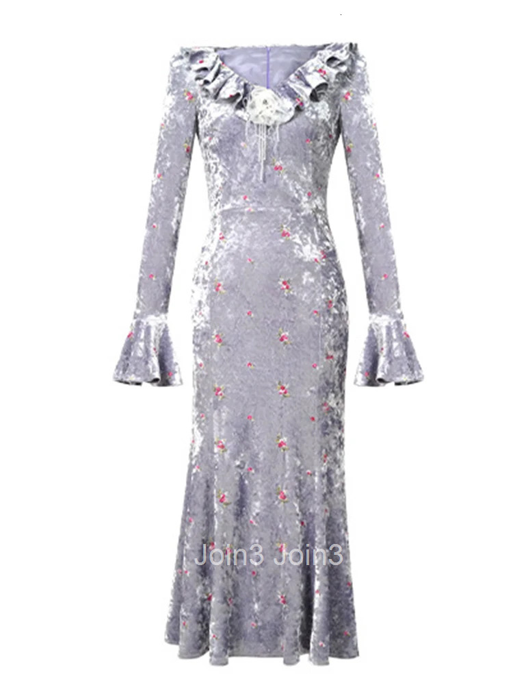 Women Clothes Vintage Velvet Embroidery Flower V-Neck Slim Midi Mermaid Dress Elegant Ladies Fashion Party Vestidos Casual Robe