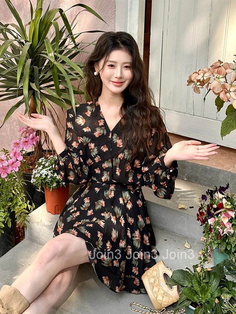 Women Vacation Clothes Sweet Chiffon Floral Print V-Neck Slim Mini Short A-Line Dress Elegant Fashion Party Vestidos Casual New