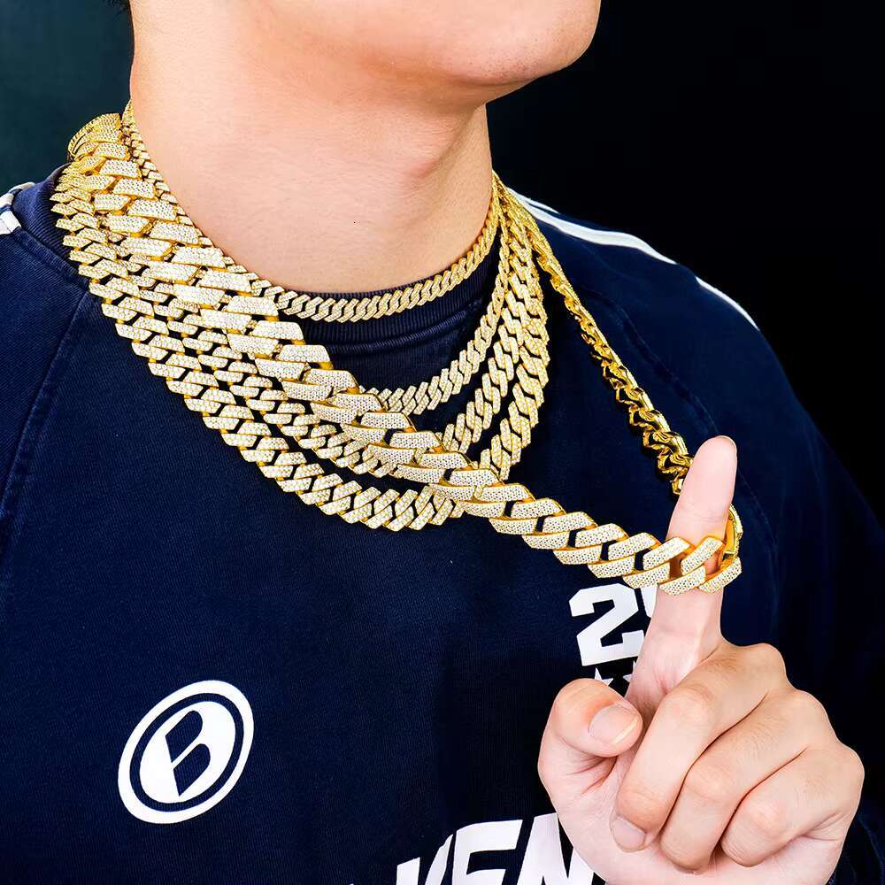 18MM-20MM Big Cuban Link Chain for Men Thick Iced Out Chain 18K Gold Plated Moissanite Cuban Necklace Miami Cuban Necklace