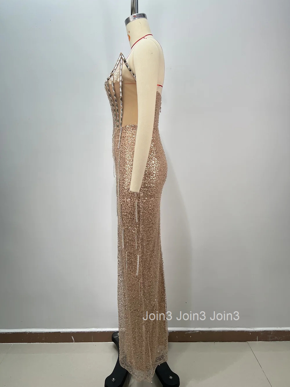 Luxury Diamonds Decorations Long Backless Slim Dress Chic Womens Clothing Elegant Golden Strapless Sequins Evening Party Gown
