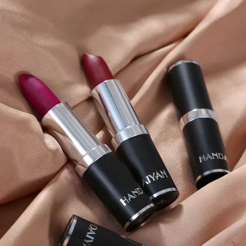 Matte Pink Velvet Lipstick Sexy Nude Red Brown Purple Lipgloss Glossy Velvety Lipstick Waterproof Makeup Long Lasting Lipstick XJ250623