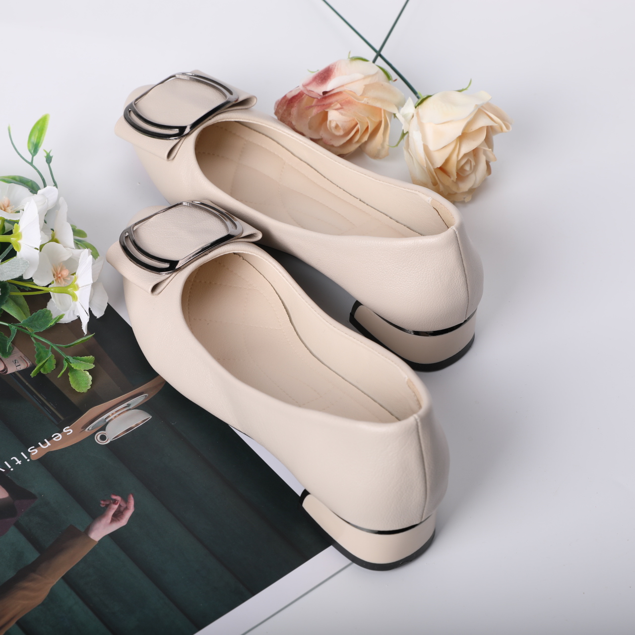 5536-Women's spring new fashion pointed toe cover with thick sole suitable for parties and office ladies light metal buckle