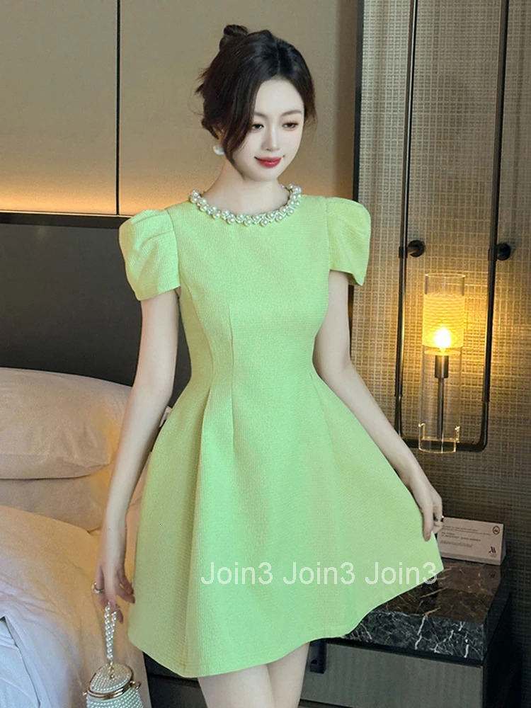Women Clothes Sweet Pearl Puff Sleeve Slim A-Line Mini Short Dress Elegant Luxury Fashion Evening Party Prom Vestidos Casual New