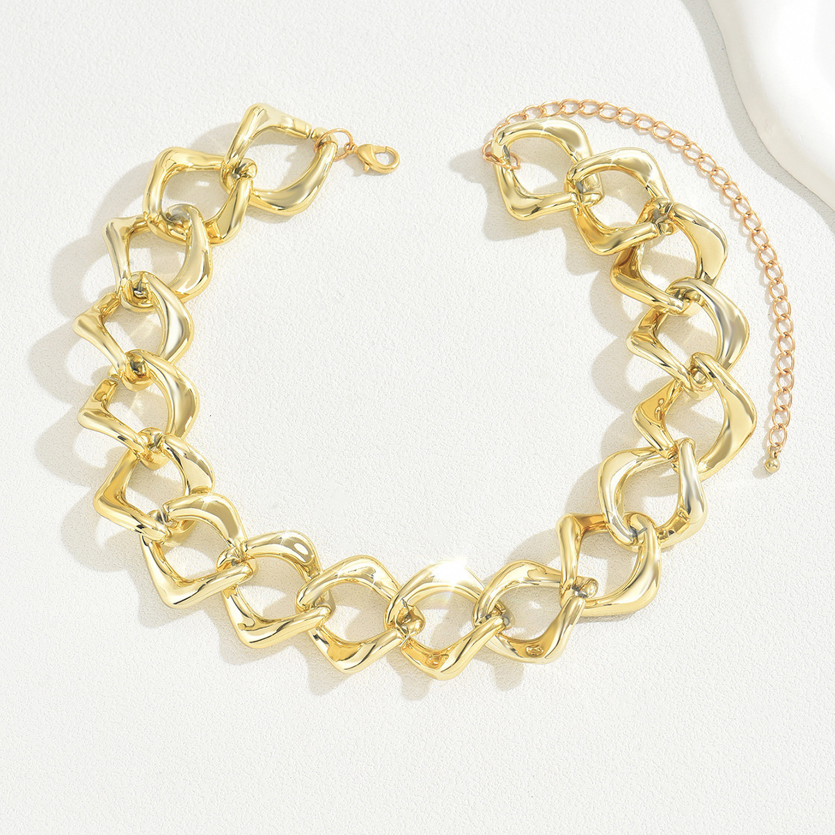 Style Women's Clavicle Chain Gd-Plated Exaggerated Long Necklace Jewelry