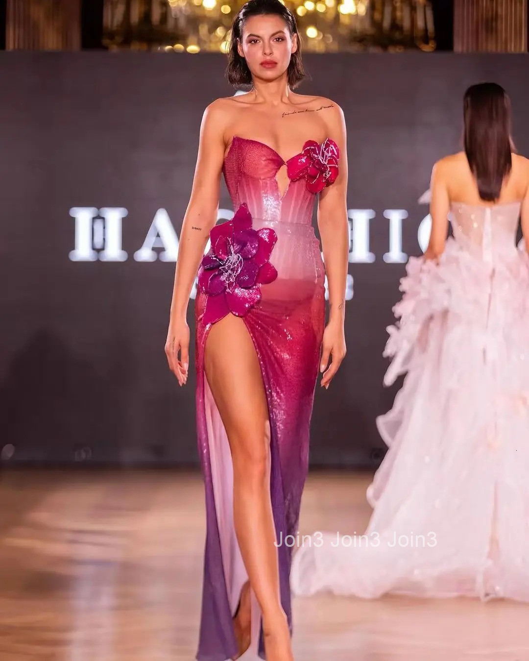 Womens Pink Bandage Dress Sequin 3D Floral Appliques Halter Neck High Slit Evening Gown Formal Party Dress